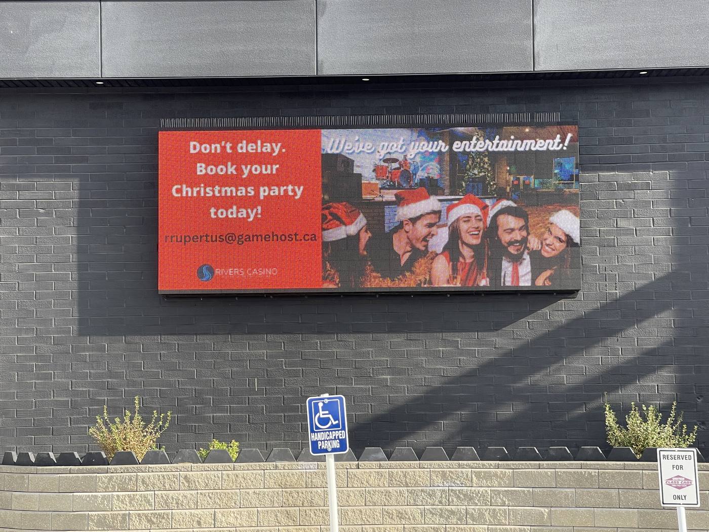 Digital LED display sign - Edmonton sign project