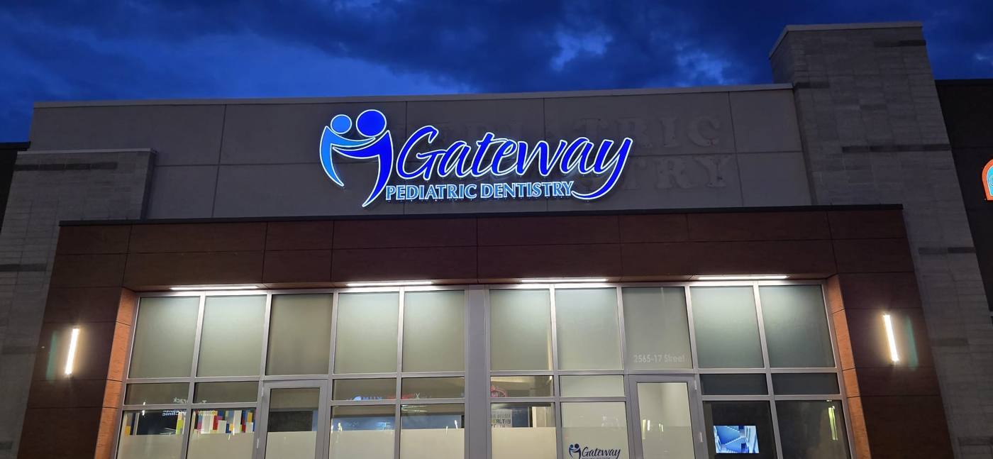 Illuminated building sign - Edmonton sign project