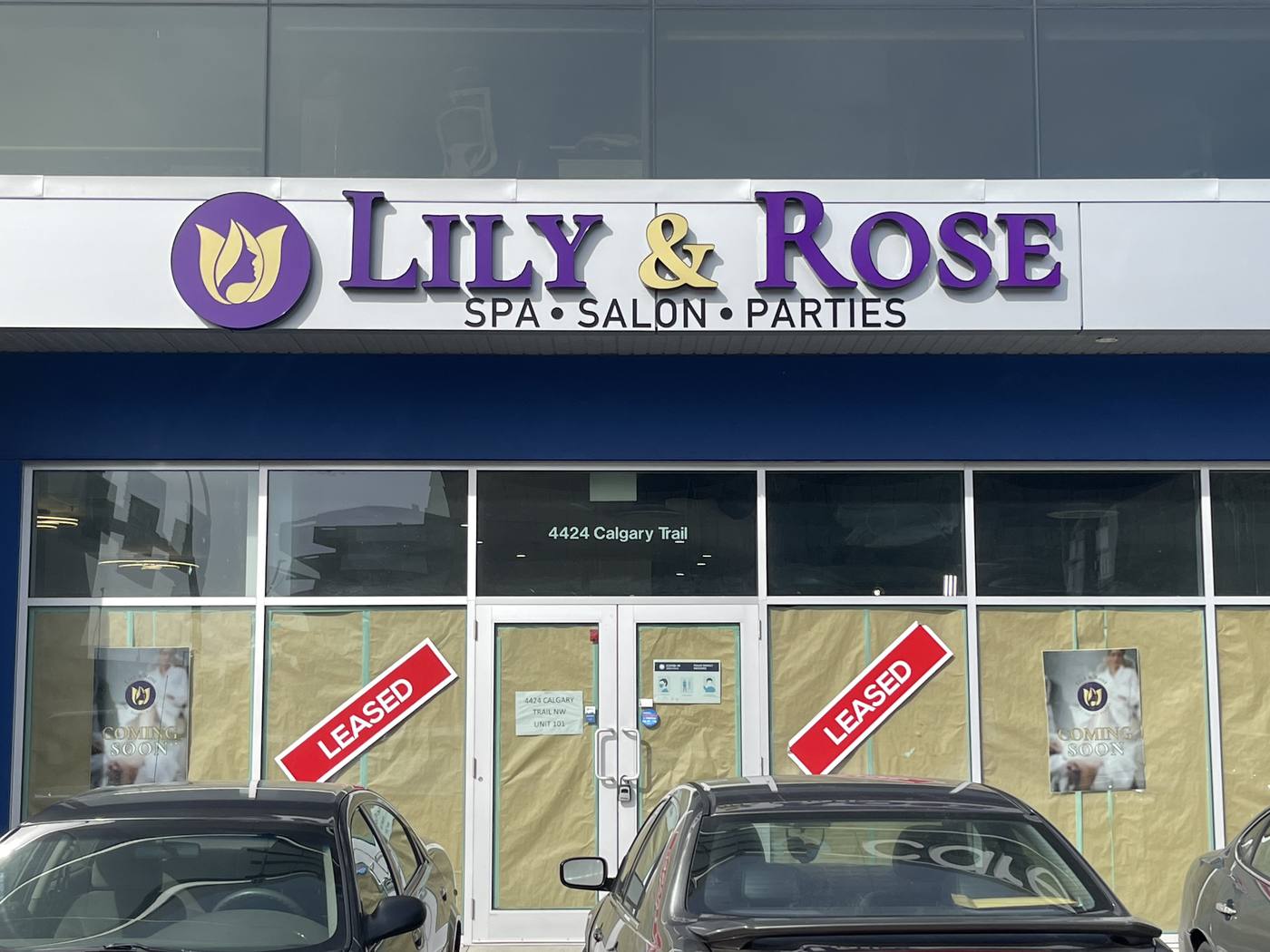 Lily & Rose - Storefront channel letters