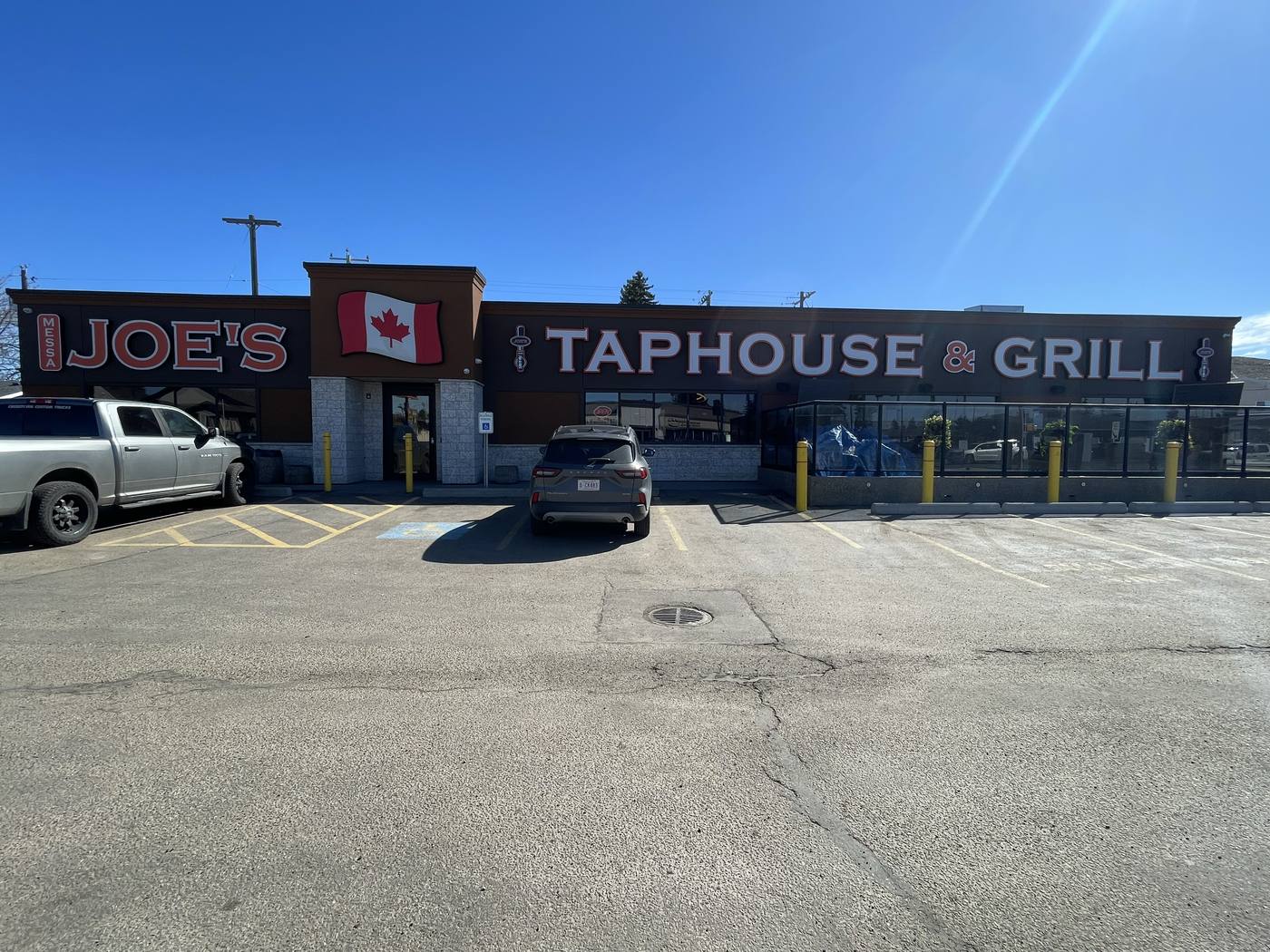 Messa Joe's Taphouse & Grill - Building sign