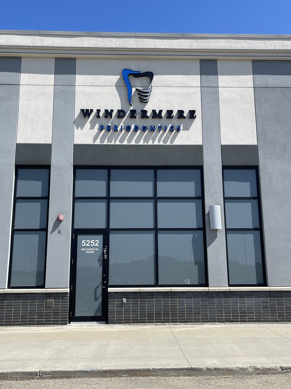 Windermere Periodontics dimensional storefront channel letters and logo